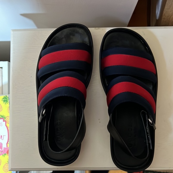 Gucci Webbed Sandals - Picture 3 of 15